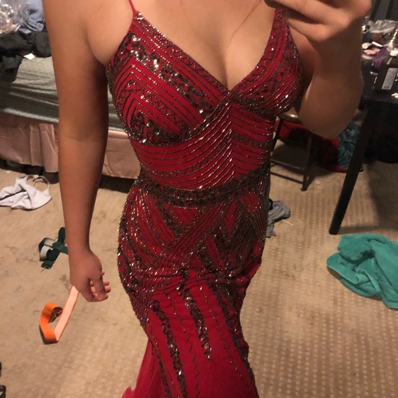 RED BEADED MERMAID PROM DRESS - Picture 2 of 4
